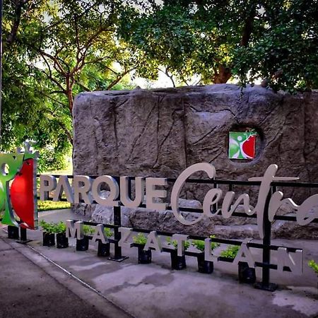 Estadio Beis Central Park Acuario Mazatlán Exteriör bild